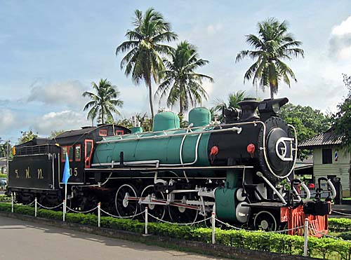 'Steam Locomotive at Chumpon's Railway Station' by Asienreisender